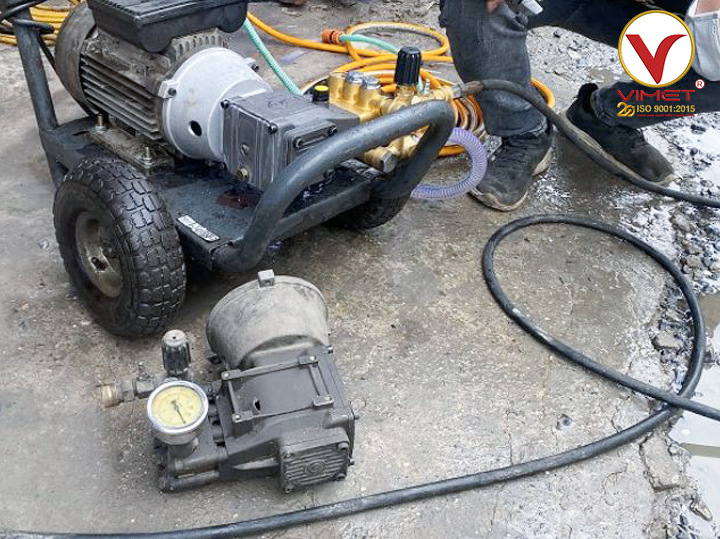 máy rửa xe bị yếu