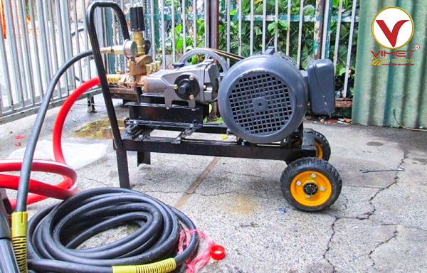 máy rửa xe bị yếu