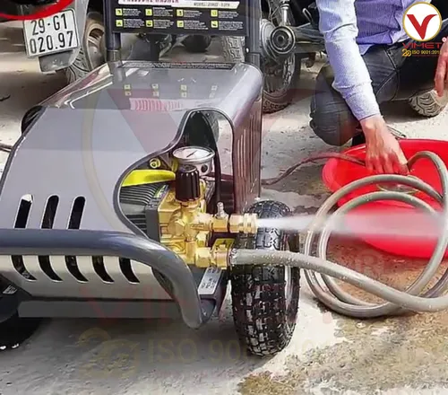 5+ Tiêu chí quan trọng khi chọn máy rửa xe cao áp