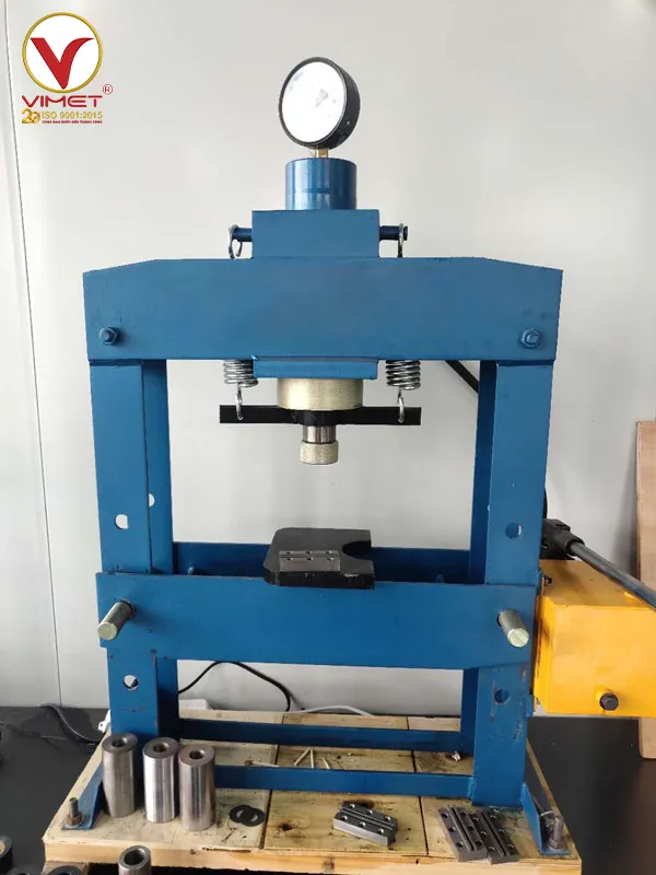máy ép thủy lực